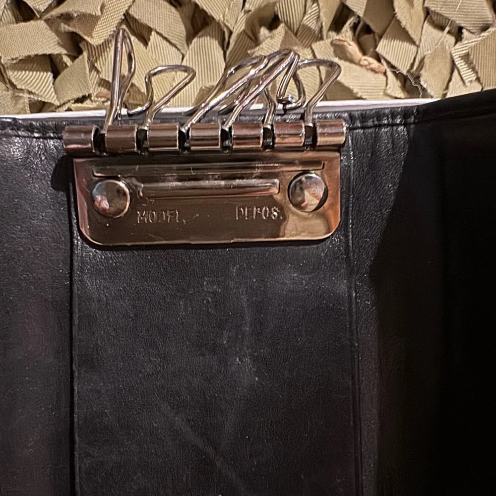 Gucci Black Leather 6 Key Wallet